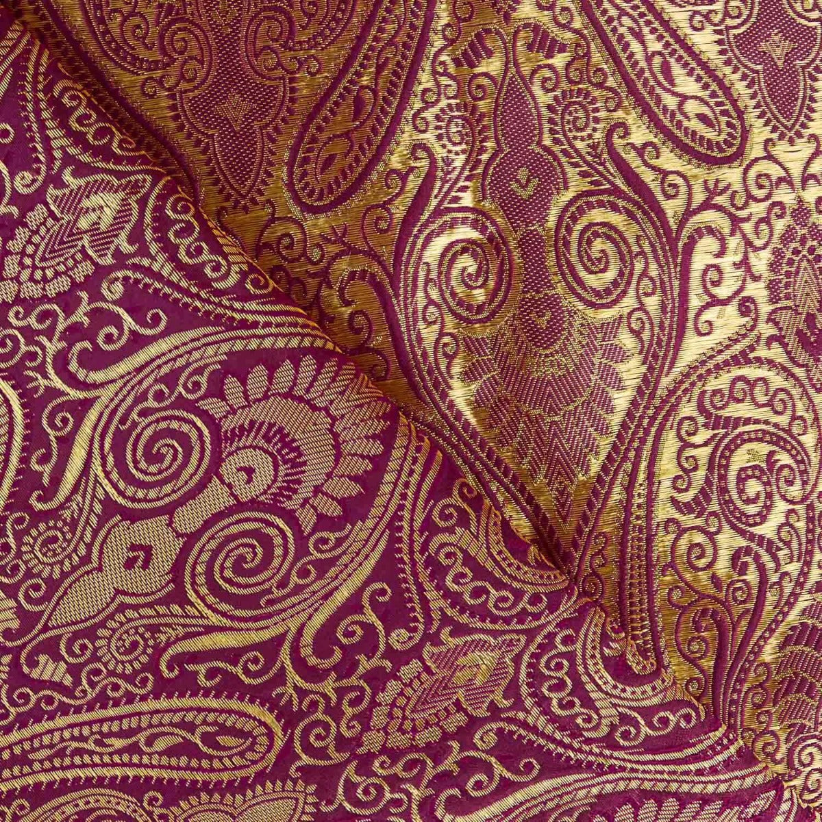 Jacquard Paisley Granate - Ribes y Casals