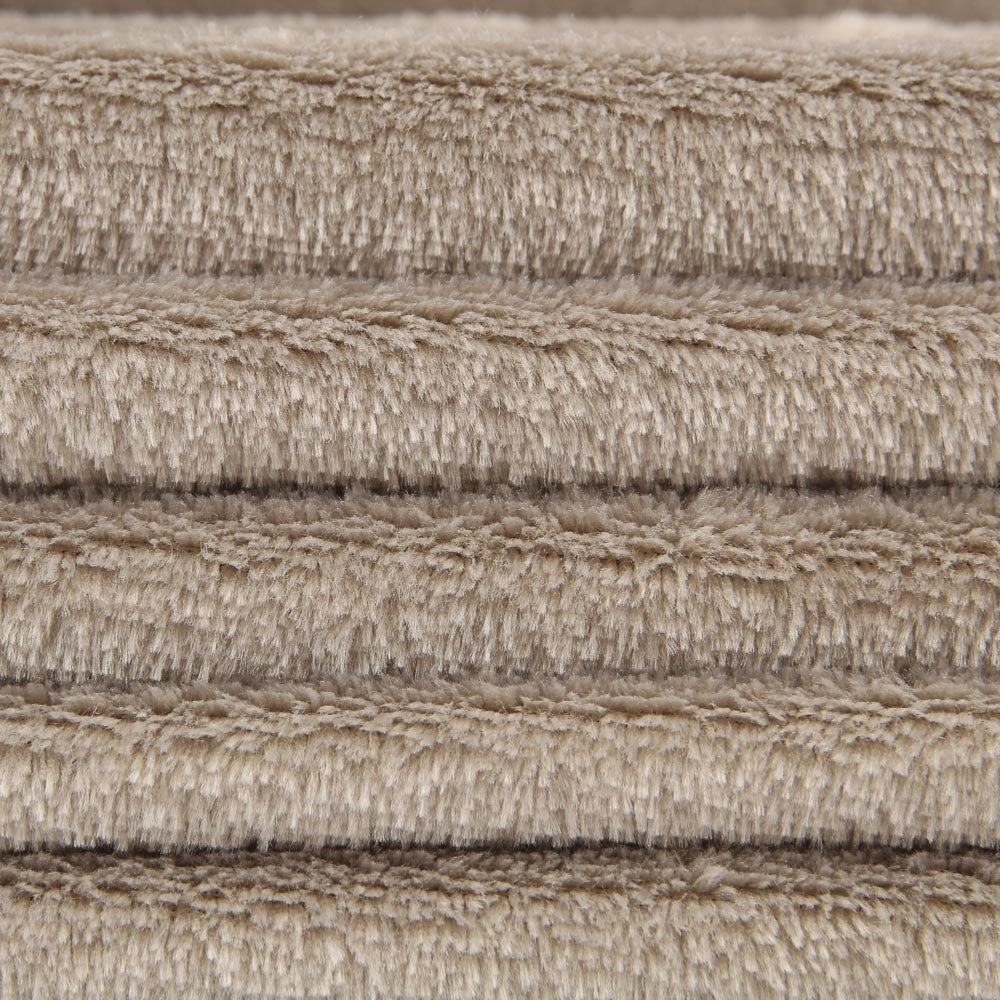 Coralina Piedra - Ribes y Casals