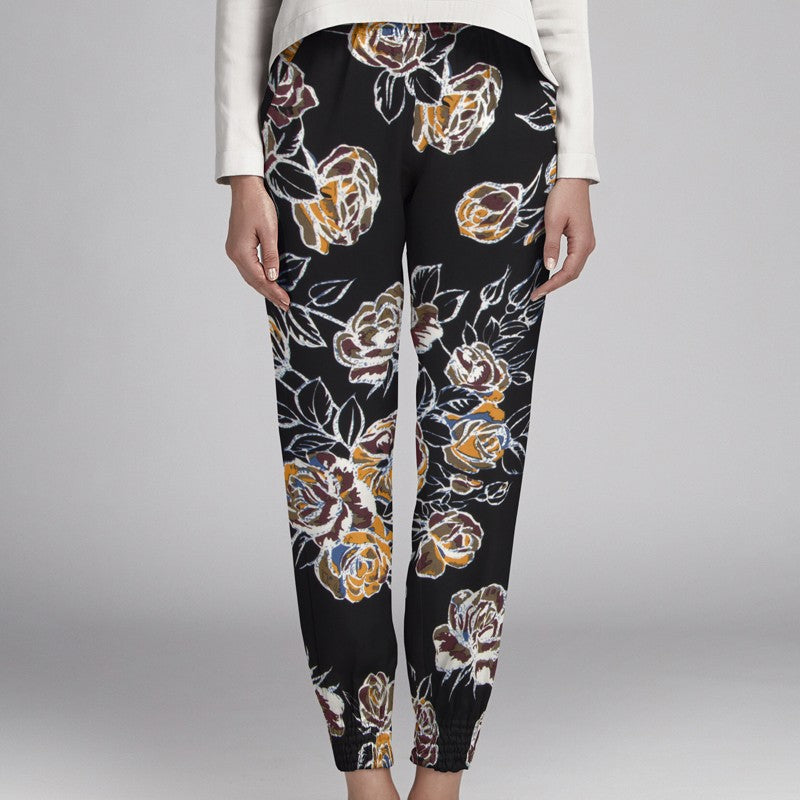 Crepe Elástica Floral Negra - Ribes y Casals