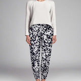 Crepe Floral Trazos Blanca - Ribes y Casals