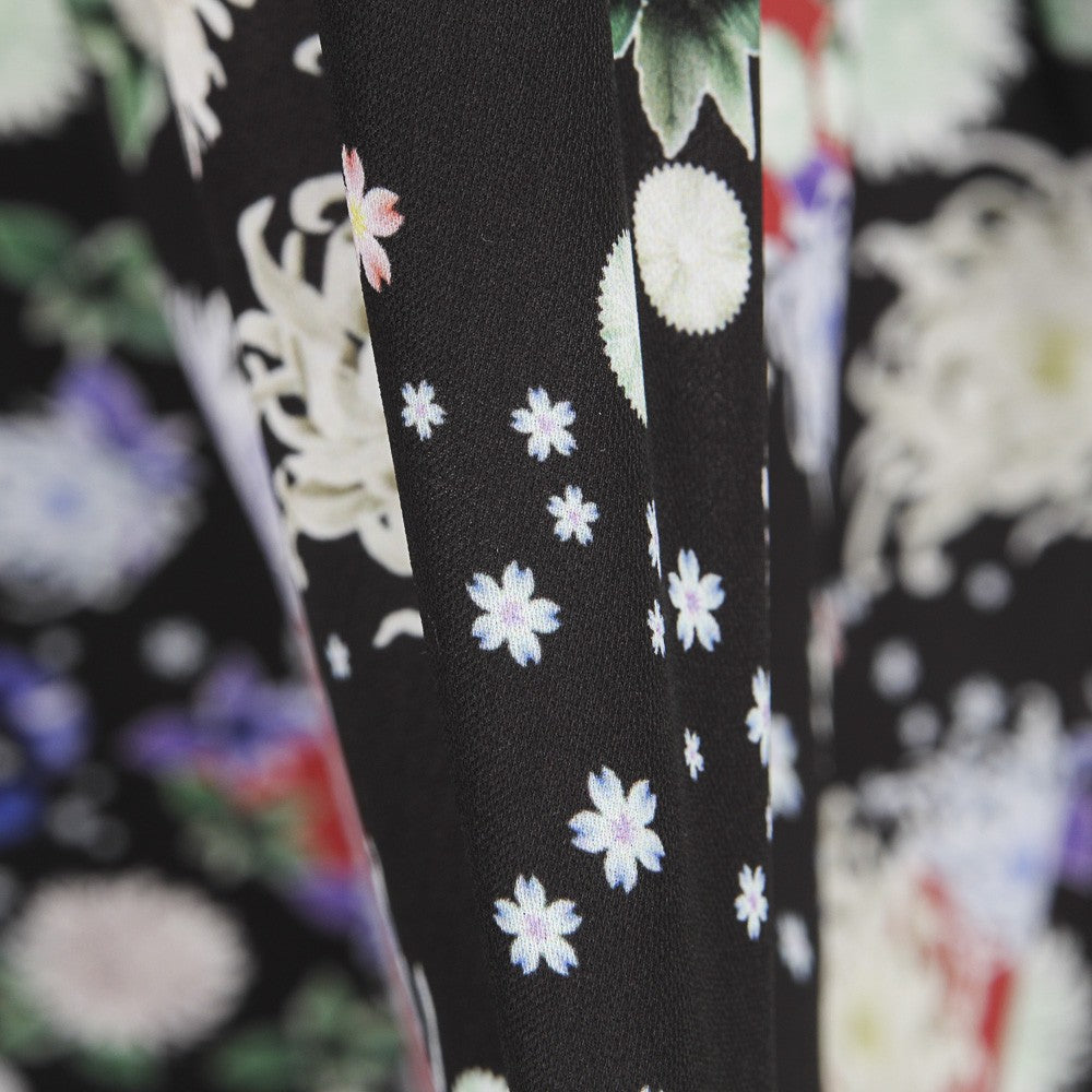 Crepe Kimono Negra - Ribes y Casals