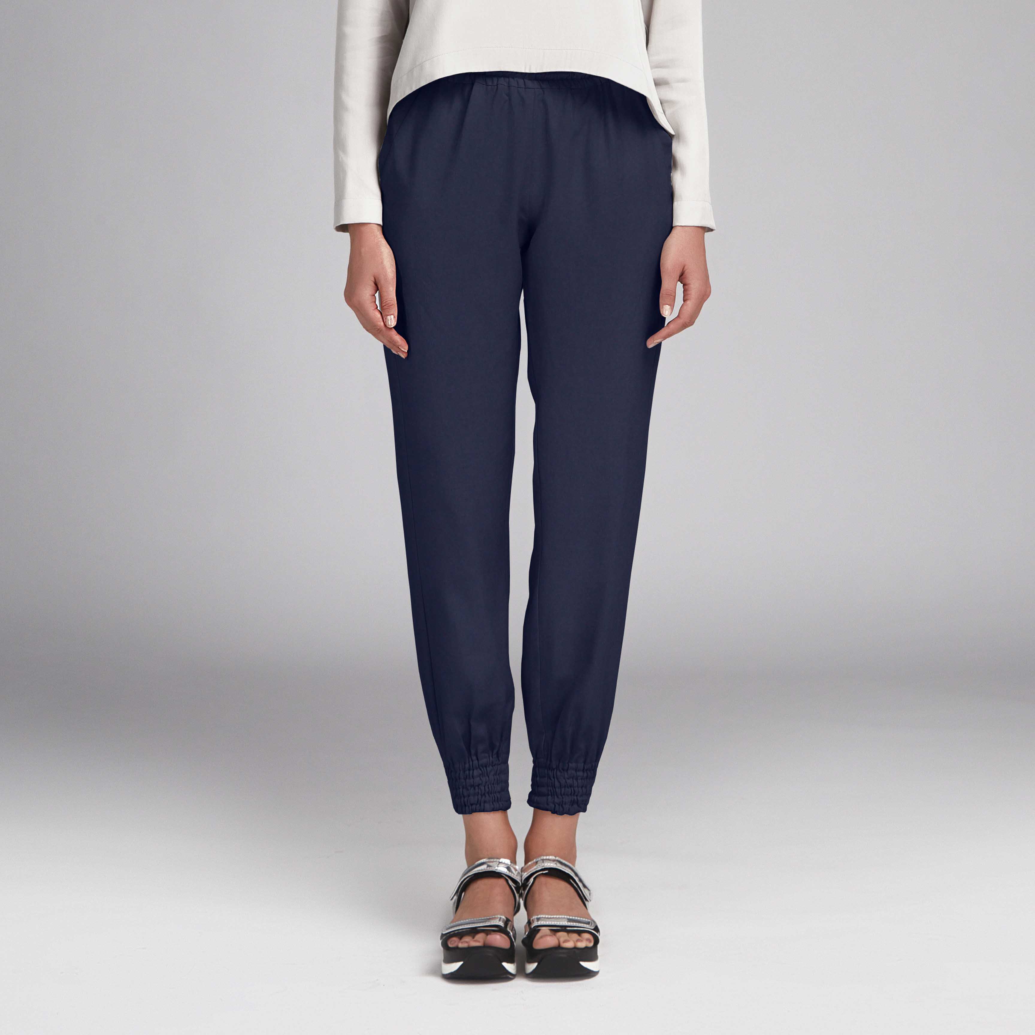 Crepe Moda Azul Noche - Ribes y Casals