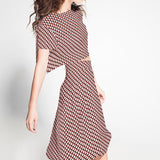 Crepe Viscosa Sakura Roja - Ribes y Casals