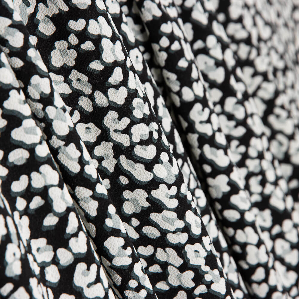 Crepe Marrocain Leopardo Gris - Ribes y Casals