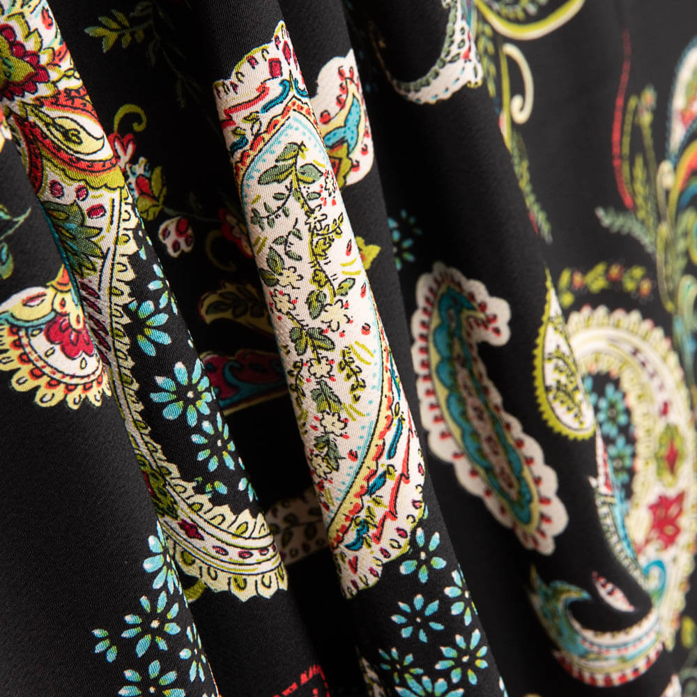 Crepe Poliéster Dibujo Cachemire Negro - Ribes y Casals