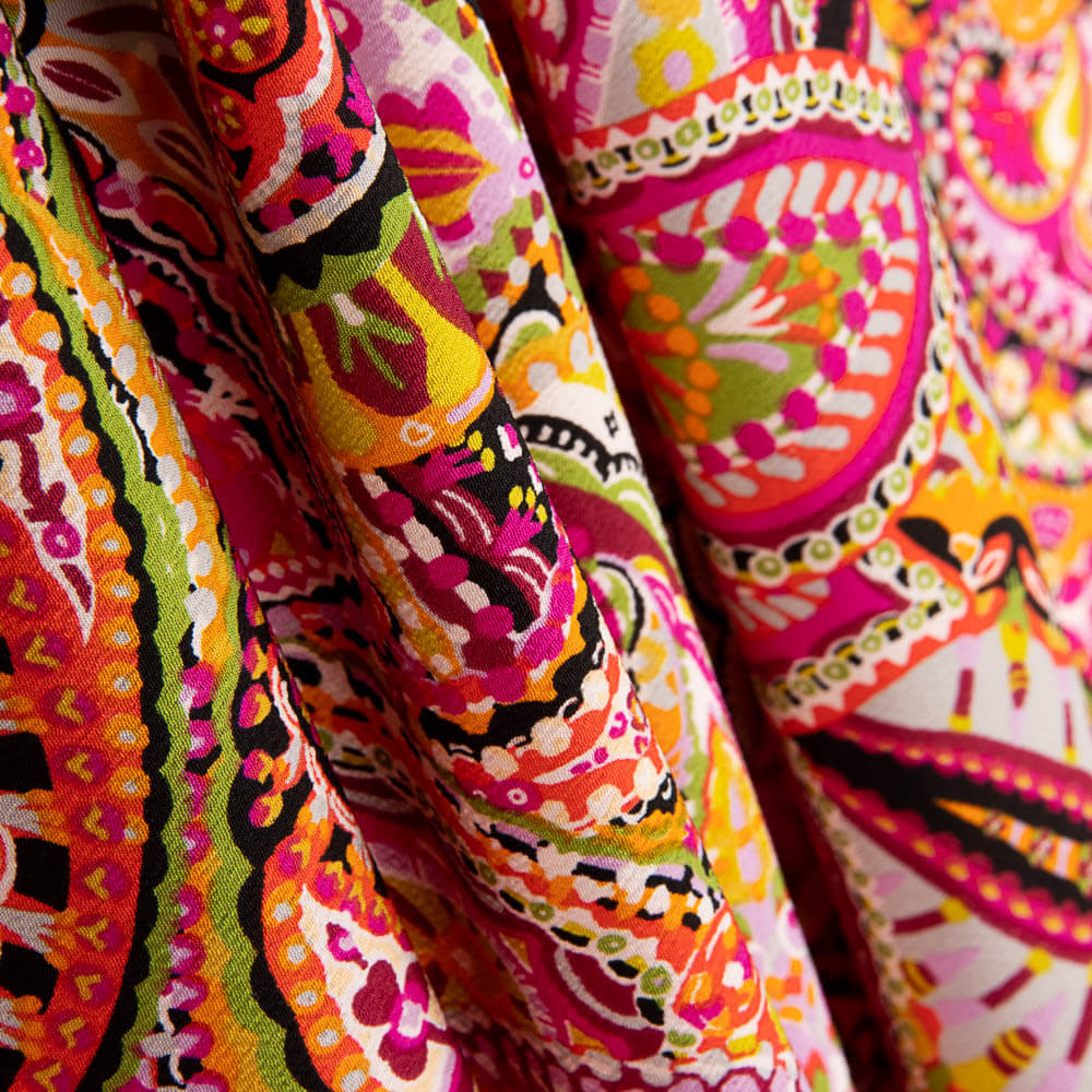 Crepe Poliéster Cachemire Saturado Fucsias - Ribes y Casals