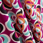 Crep Poliéster Flor Geométrico Fucsia - Ribes y Casals