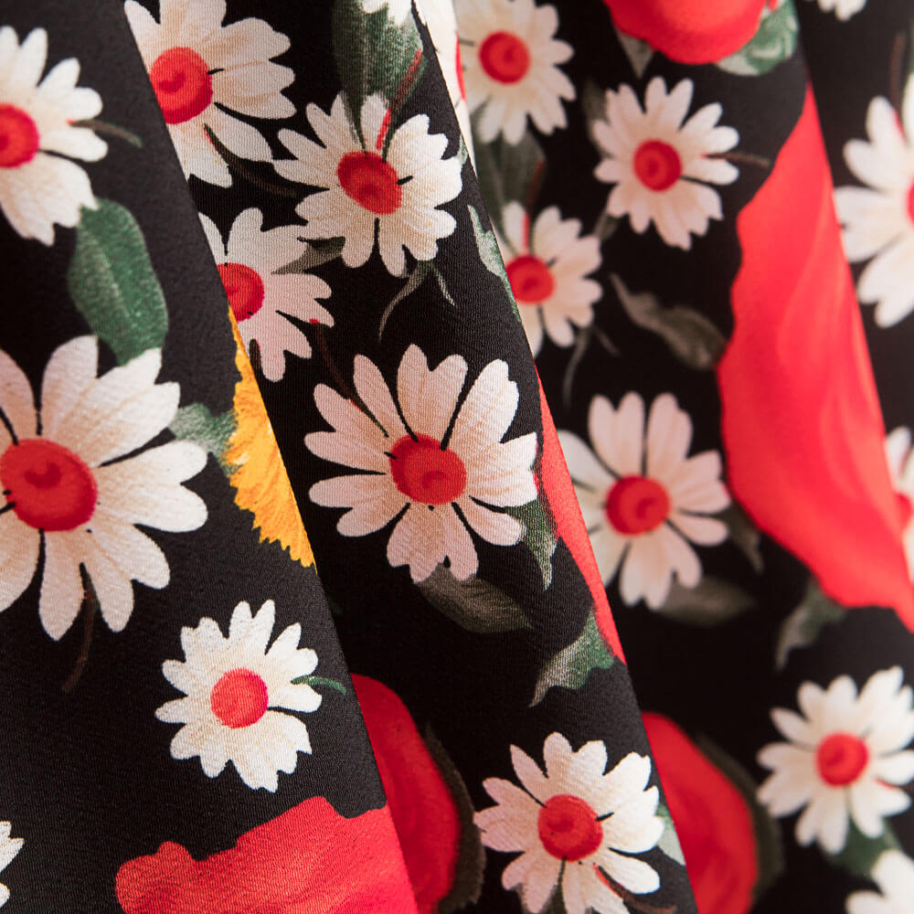 Crepe Rosas Margarita Rojo - Ribes y Casals