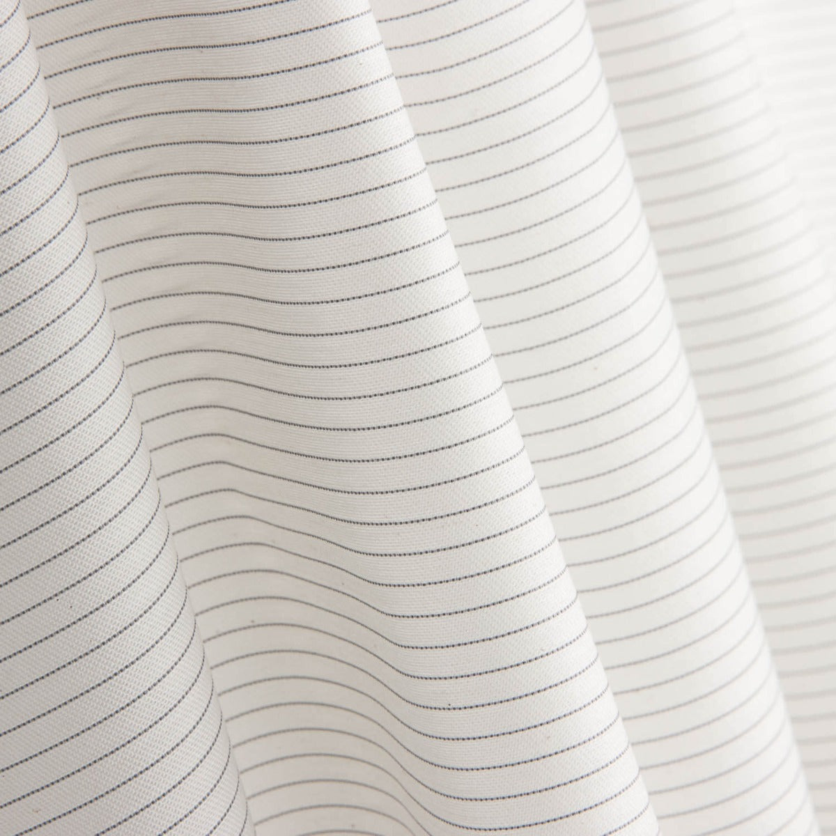 Forro Poliéster Raya Fina Blanco - Ribes y Casals