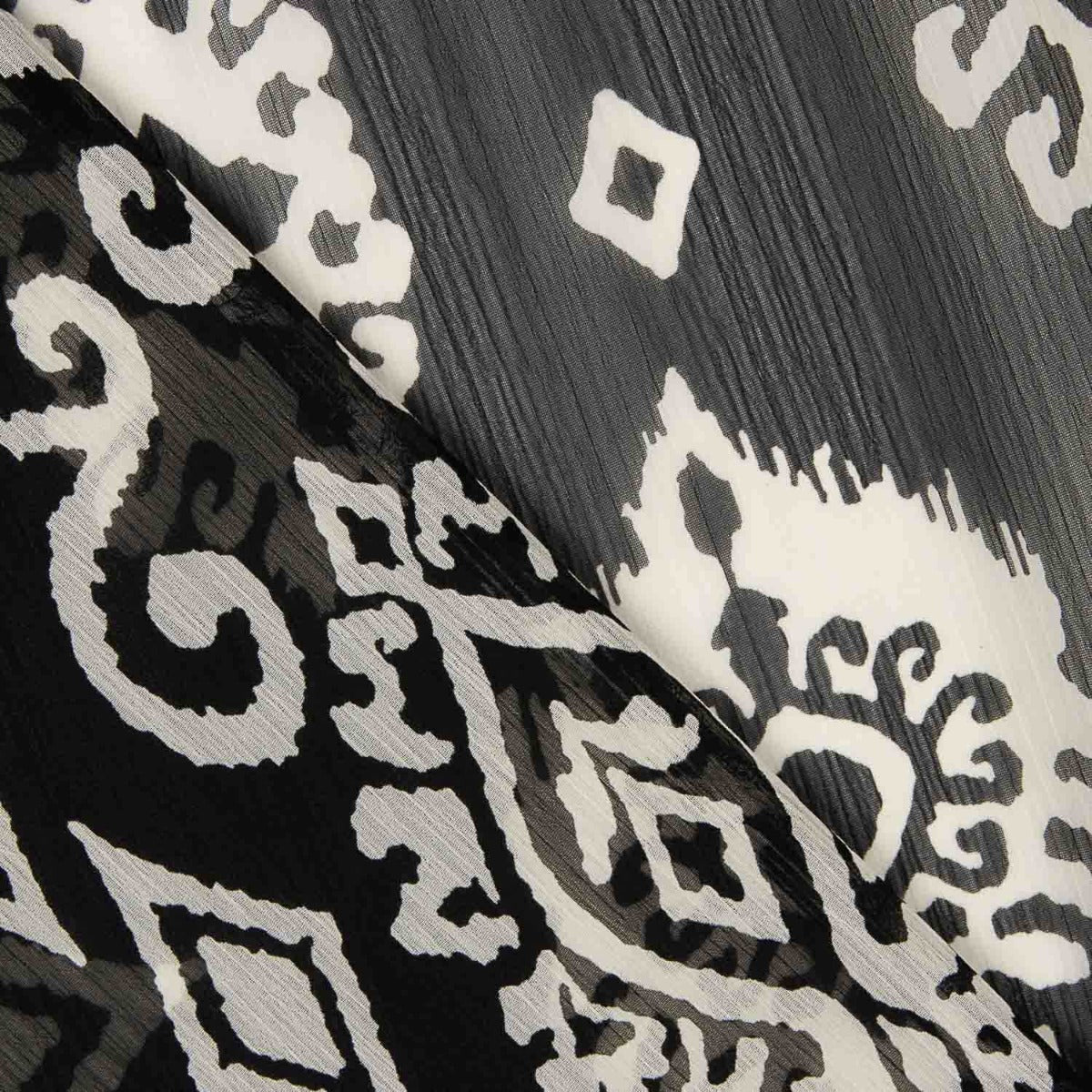 Gasa Poliéster Ikat Elegance - Ribes y Casals