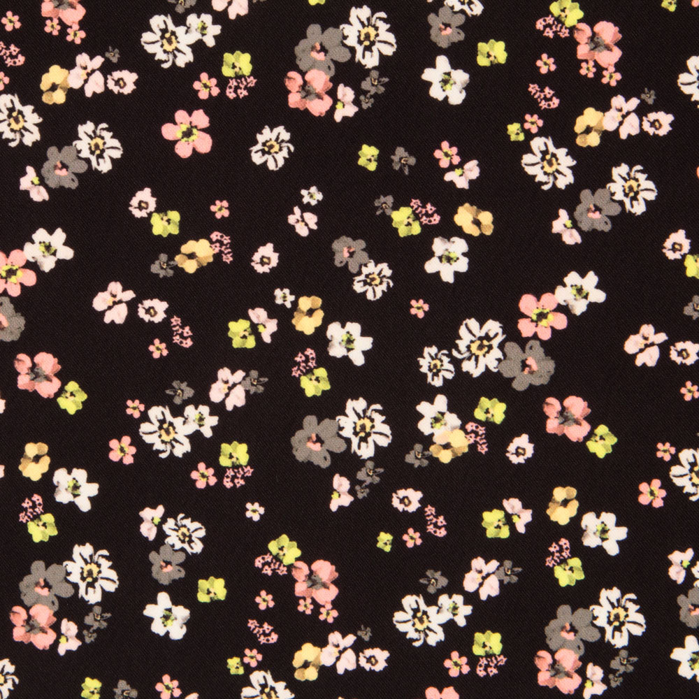 Plana Spandex Flores Negra - Ribes y Casals