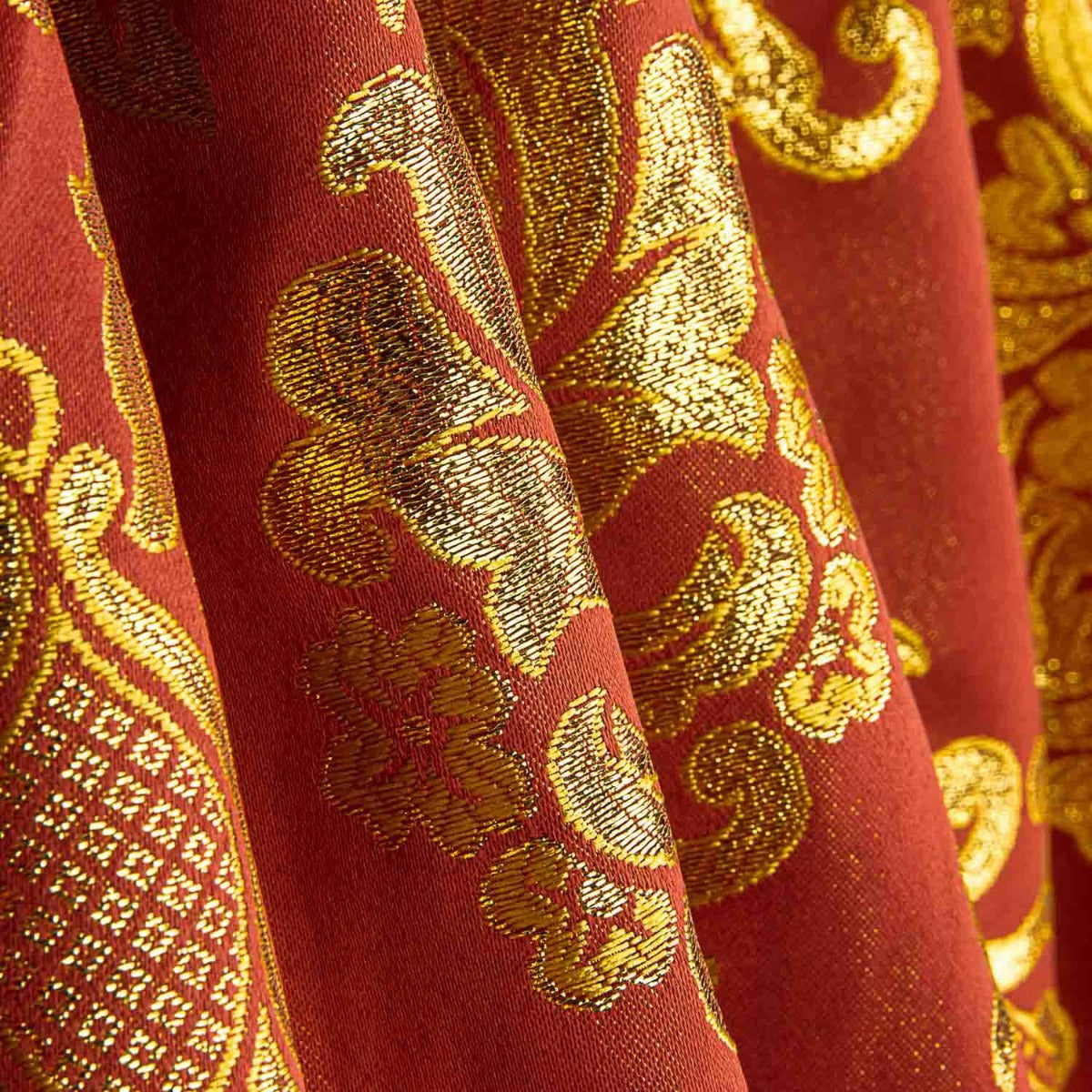 Jacquard Brocado Florencia Granate y Dorado - Ribes y Casals