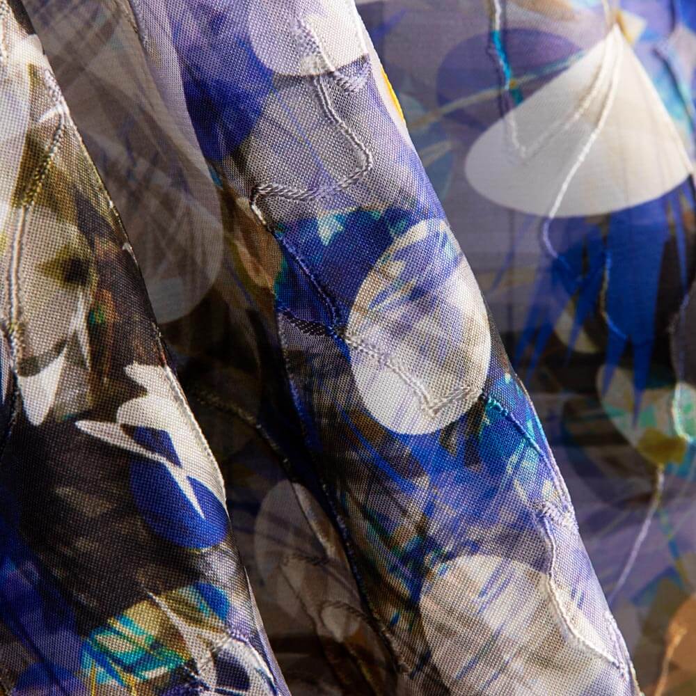 Jacquard Rebrodé Flores Azulina Lunar - Ribes y Casals