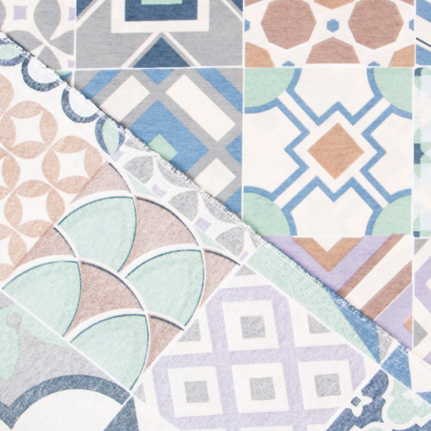 Loneta Baldosas Multicolor - Ribes y Casals