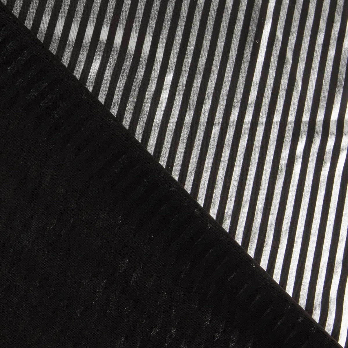 Punto Estampado Egipto Plateado - Ribes y Casals