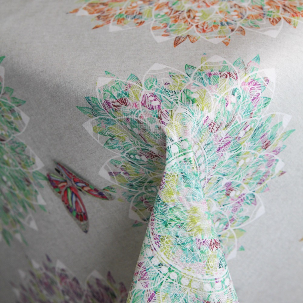 Mantel Anti Manchas Mandala Plumas - Ribes y Casals