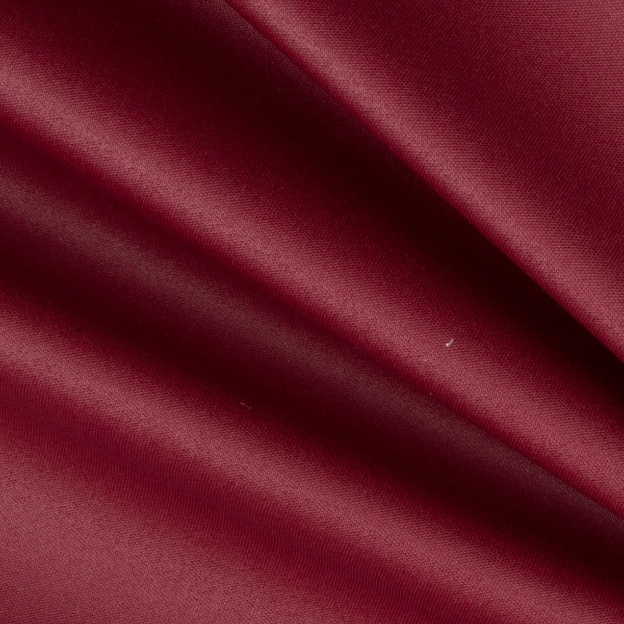 Mantel Anti Manchas Stretch Granate - Ribes y Casals