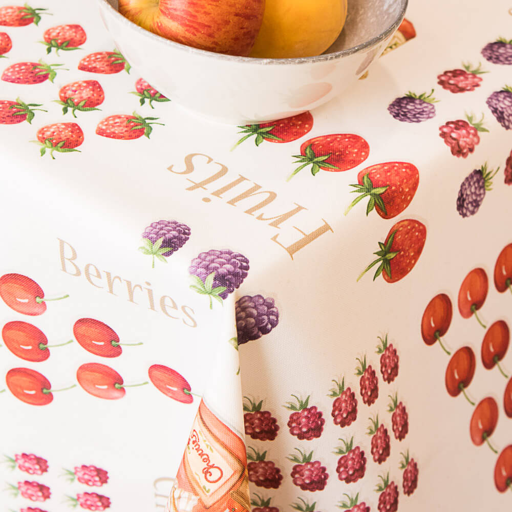 Mantel Strawberries Blanco - Ribes y Casals