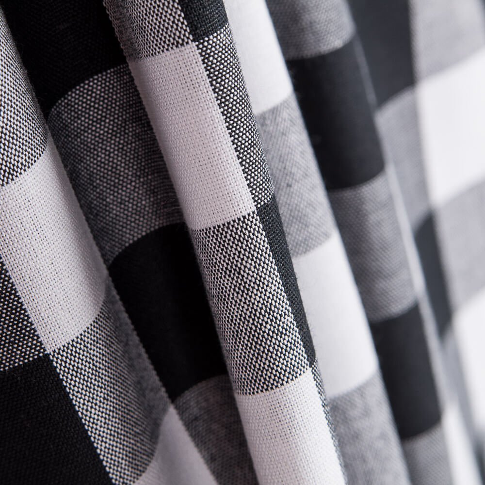 Mantelería Alpes Negra - Ribes y Casals