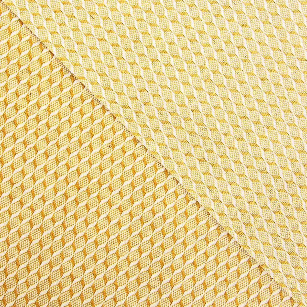 Mantel Resinado Antimanchas Ikura Ocre - Ribes y Casals