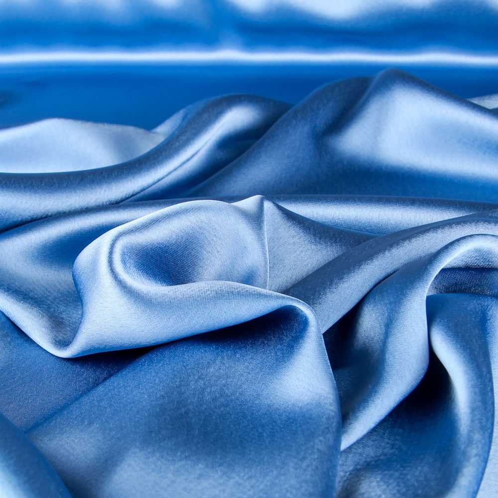 Otomán Satén de Triacetato Azul Cielo - Ribes y Casals