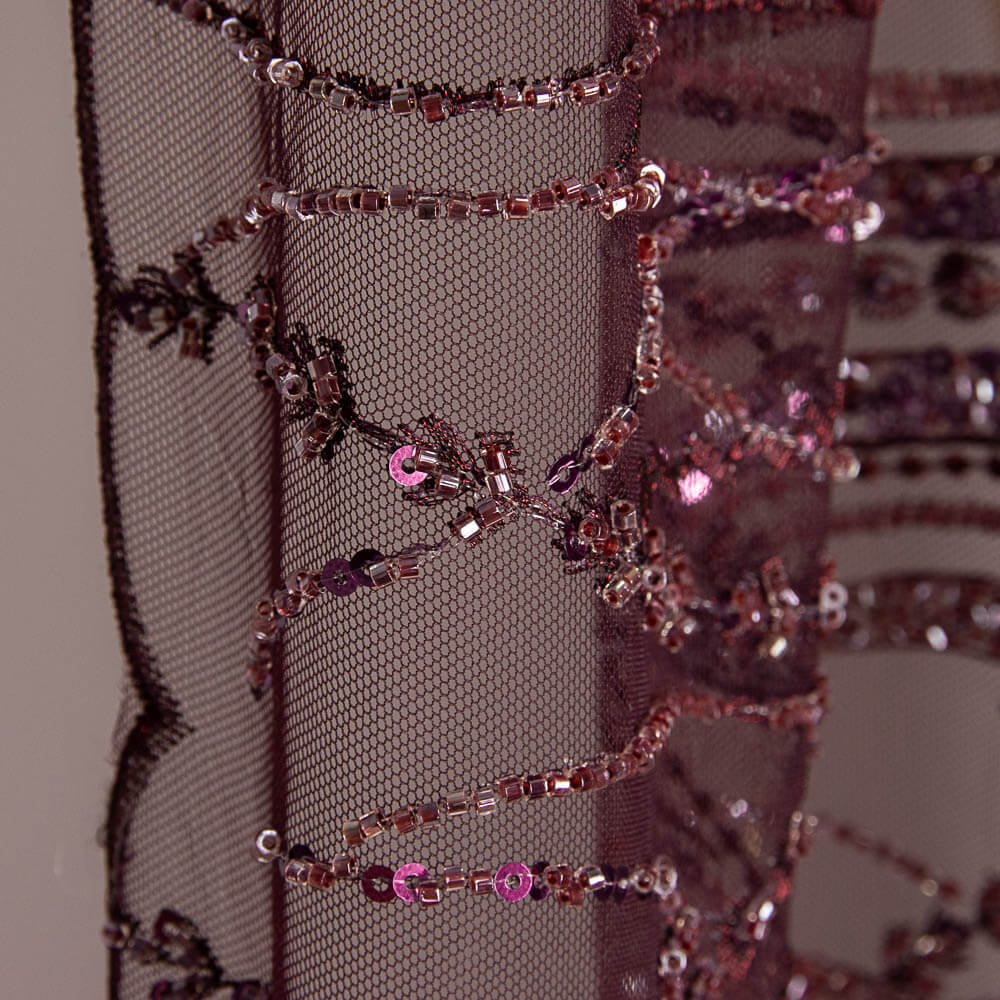 Pedrería Tul Janine Borgoña - Ribes y Casals