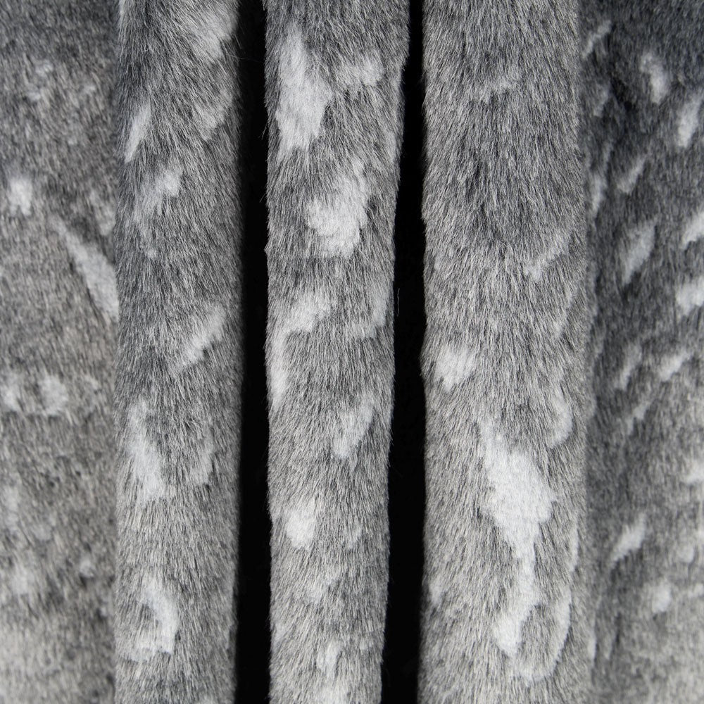 Pelo Corto Animal Gris - Ribes y Casals