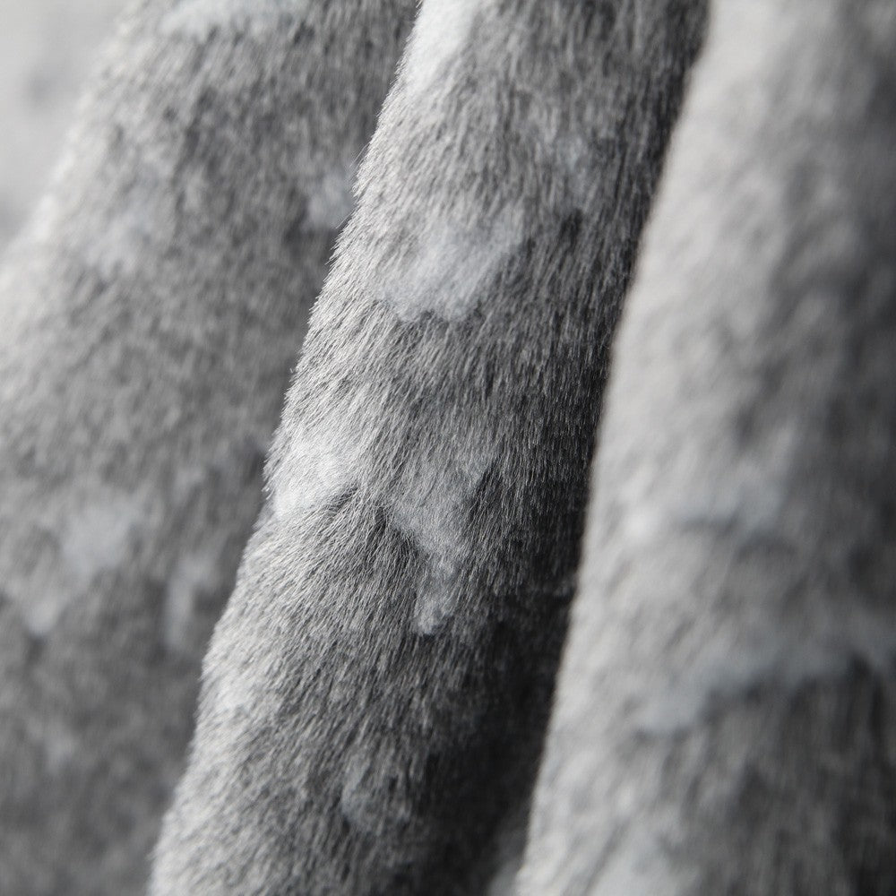 Pelo Corto Animal Gris - Ribes y Casals