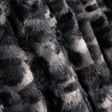 Pelo Corto Animal Print Grises - Ribes y Casals