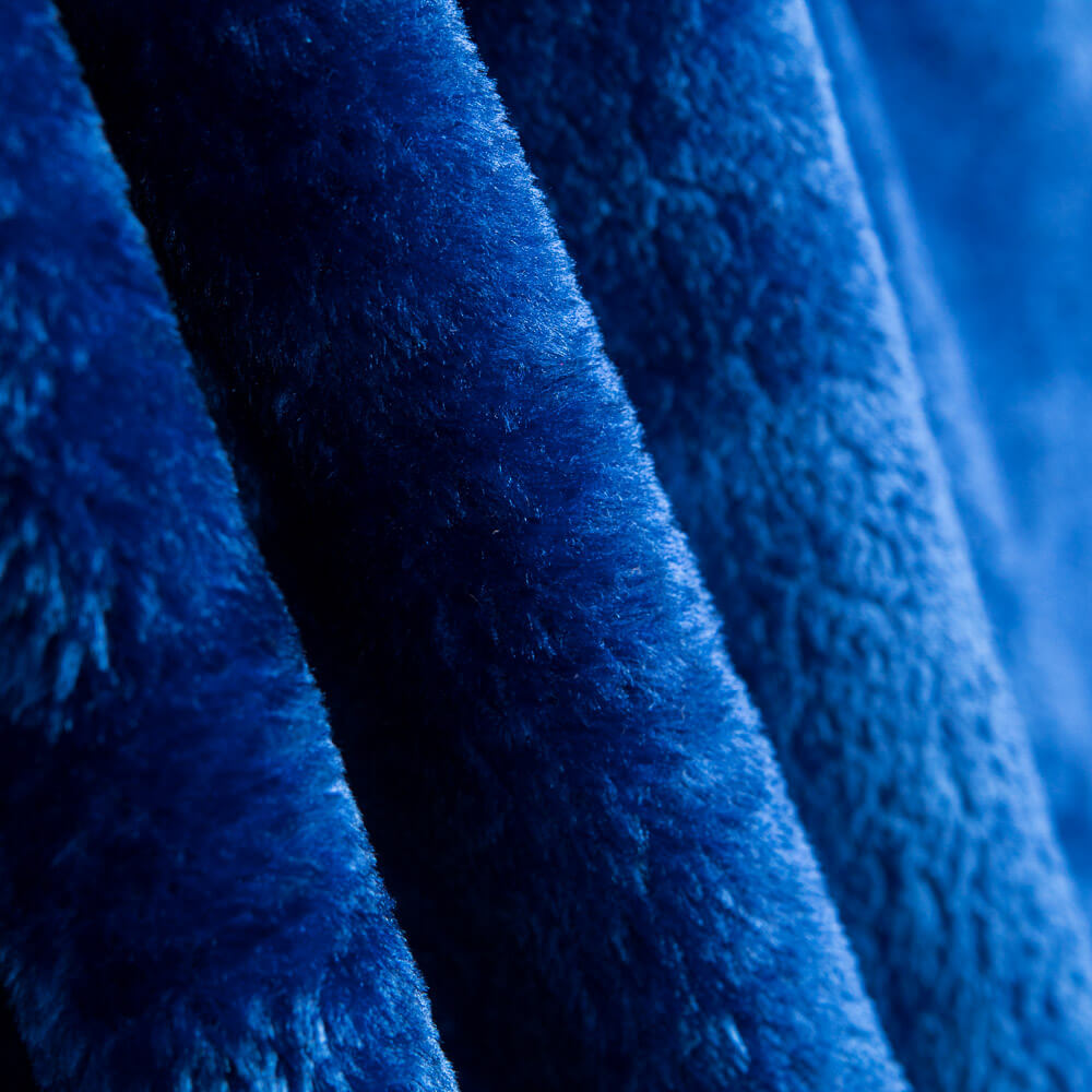 Pelo Corto Brillante Azul Tinta - Ribes y Casals