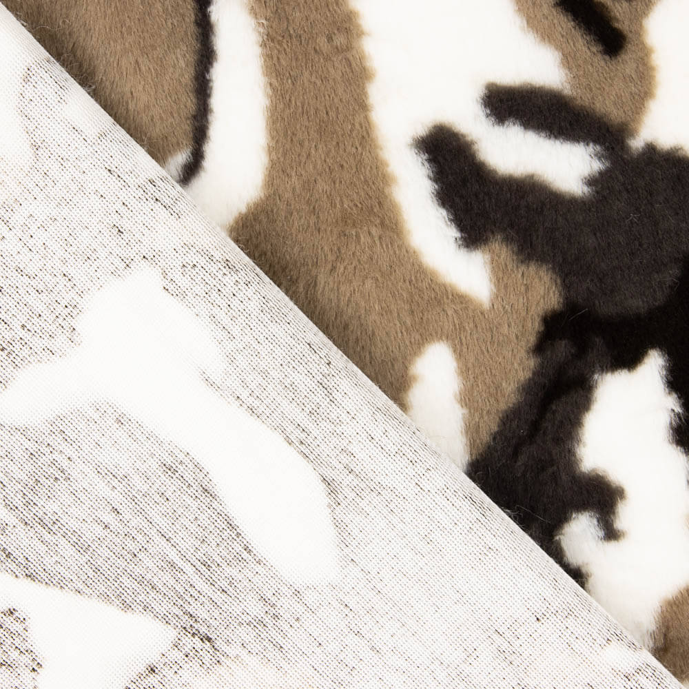 Pelo corto Mimetic - Ribes y Casals