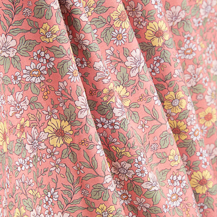 Percal Estampado Jardín Silvestre Coral - Ribes y Casals