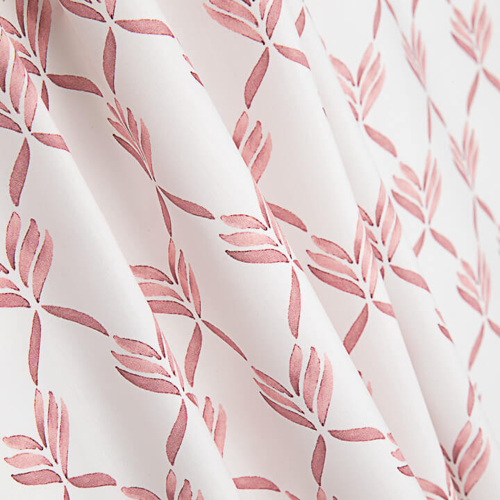 Percal Estampado Hojas Geométricas Coral - Ribes y Casals