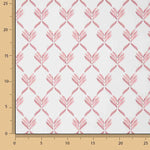 Percal Estampado Hojas Geométricas Coral - Ribes y Casals