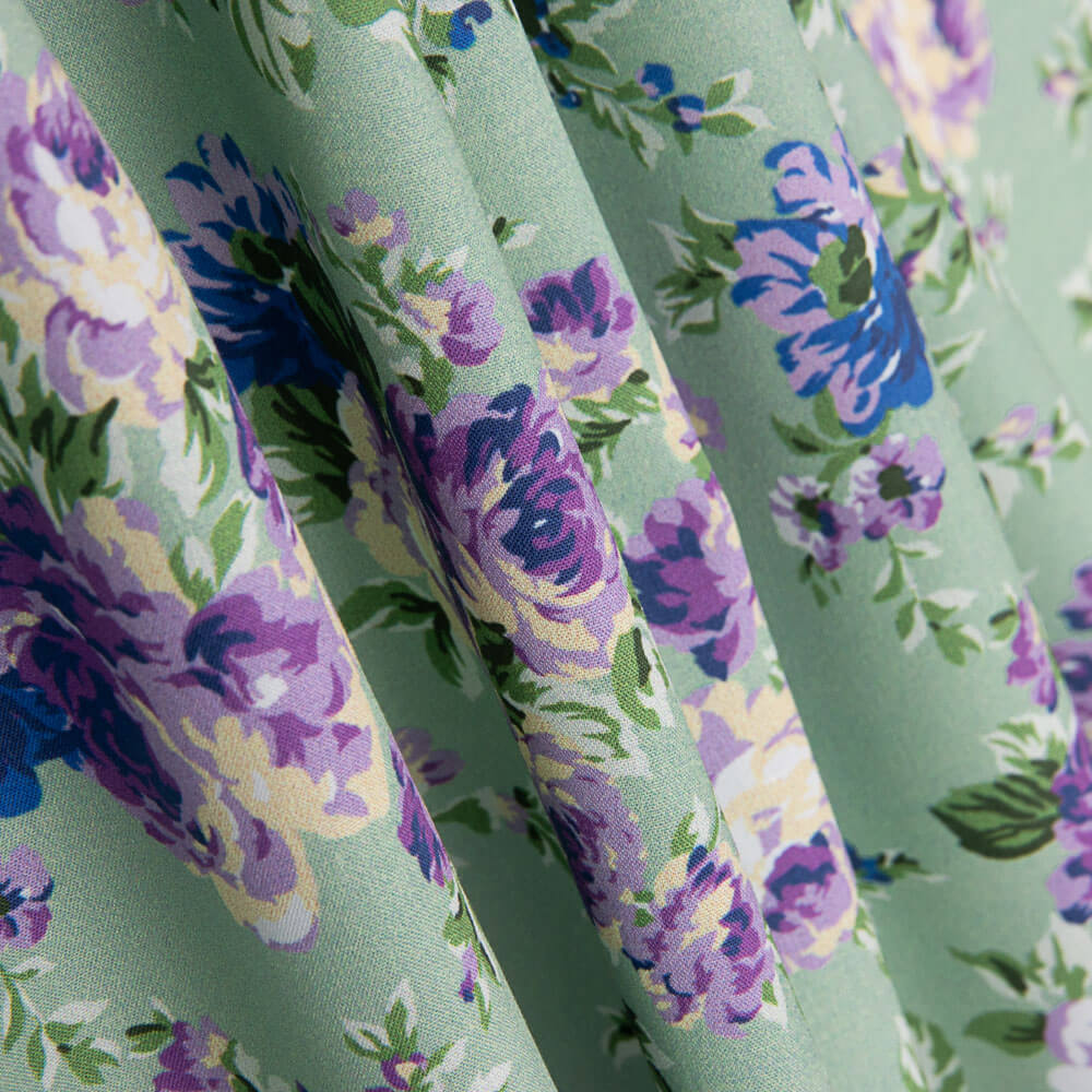 Popelín Estampado Flamenca Cretona Azul Fondo Verde Claro - Ribes y Casals