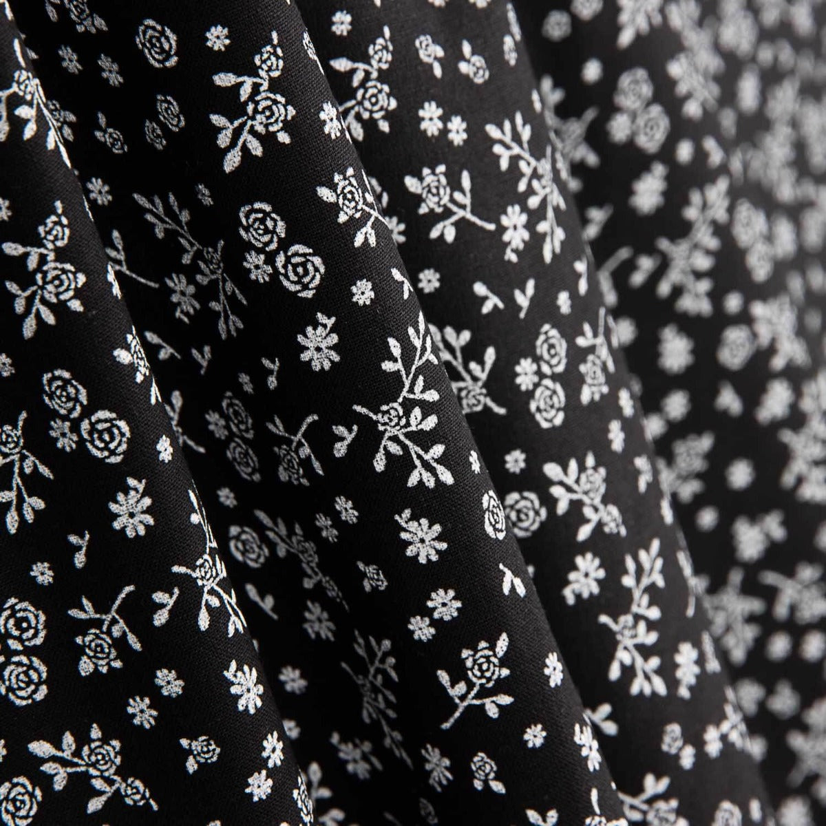 Popelín Estampado Floral Carsemi - Ribes y Casals