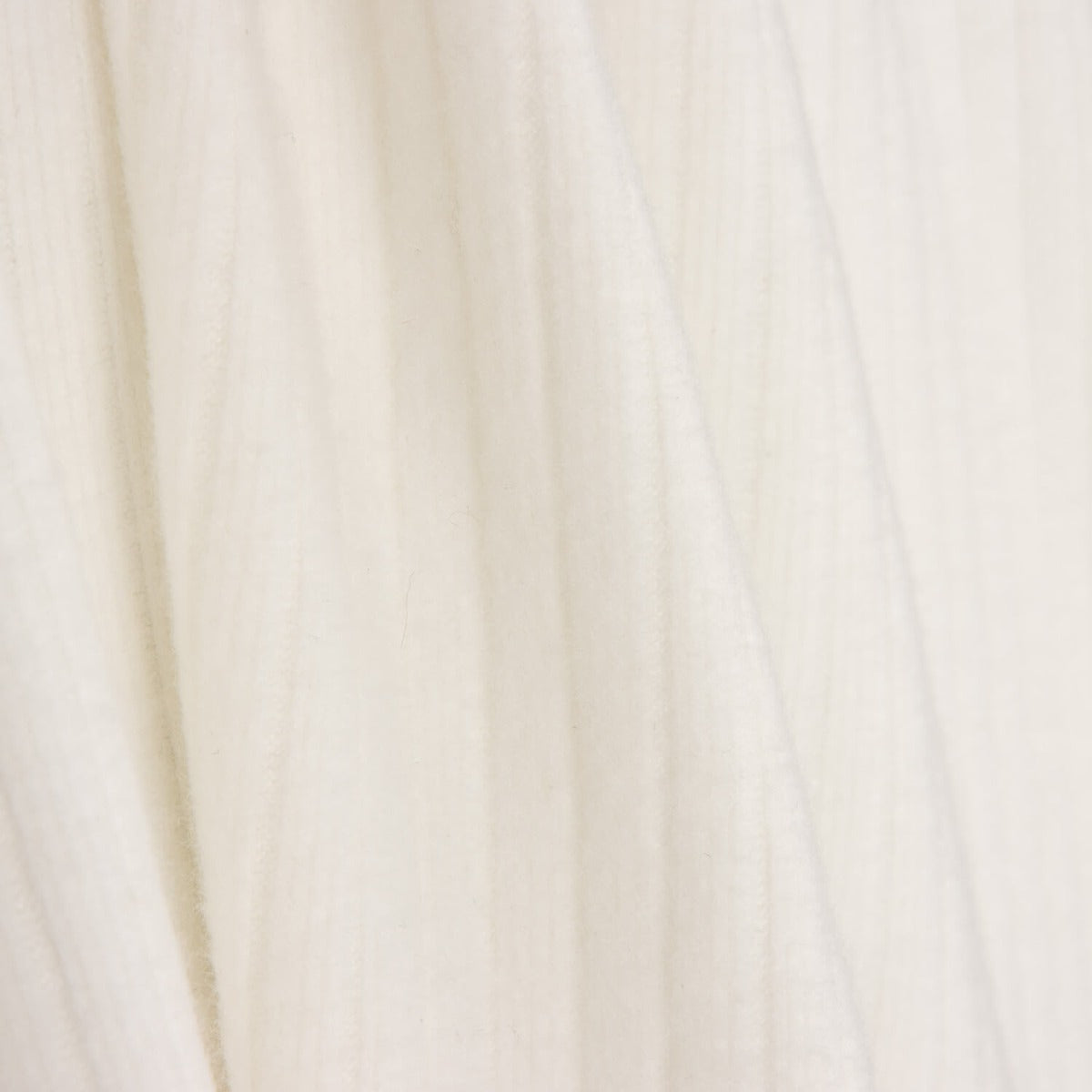 Punto Canalé Perchado Efecto Pana Blanco - Ribes y Casals