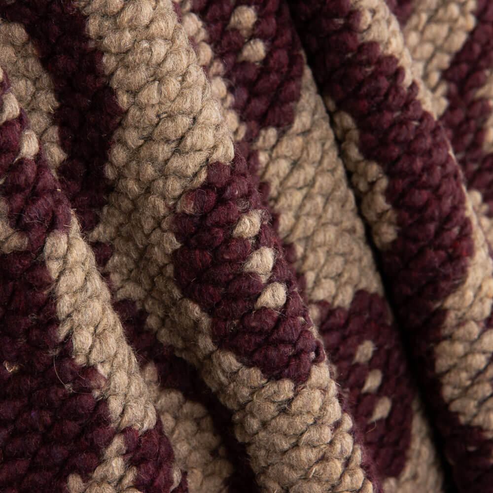 Punto Tricot Lana Poncho Ojos Granate - Ribes y Casals