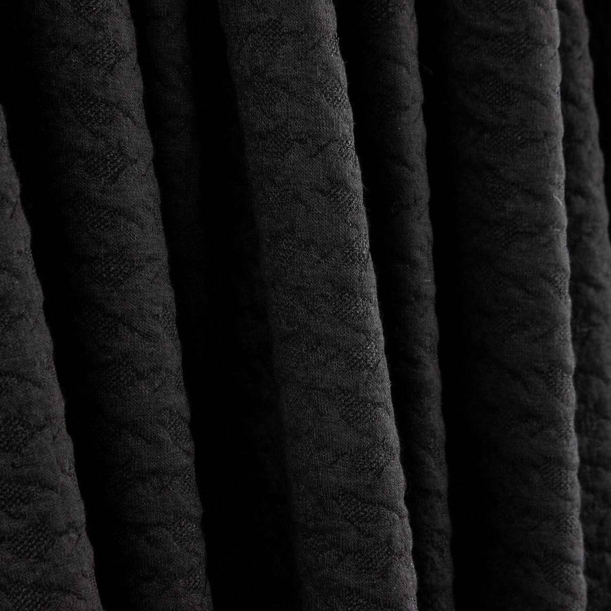 Punto Jacquard Cloqué Negro - Ribes y Casals
