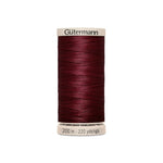Hilo para Acolchar y Patchwork Gütermann 200 m Granate 2833 - Ribes y Casals