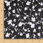 Satén Estampado Hojas Blancas - Ribes y Casals
