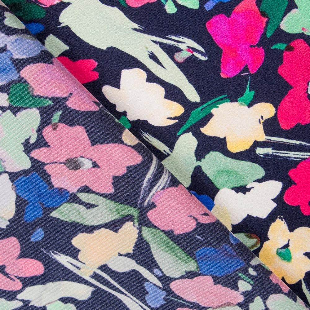 Satén Liberty London Pétalos Fucsia - Ribes y Casals