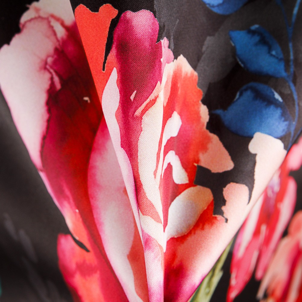 Satén Moda Ramilletes Negra - Ribes y Casals