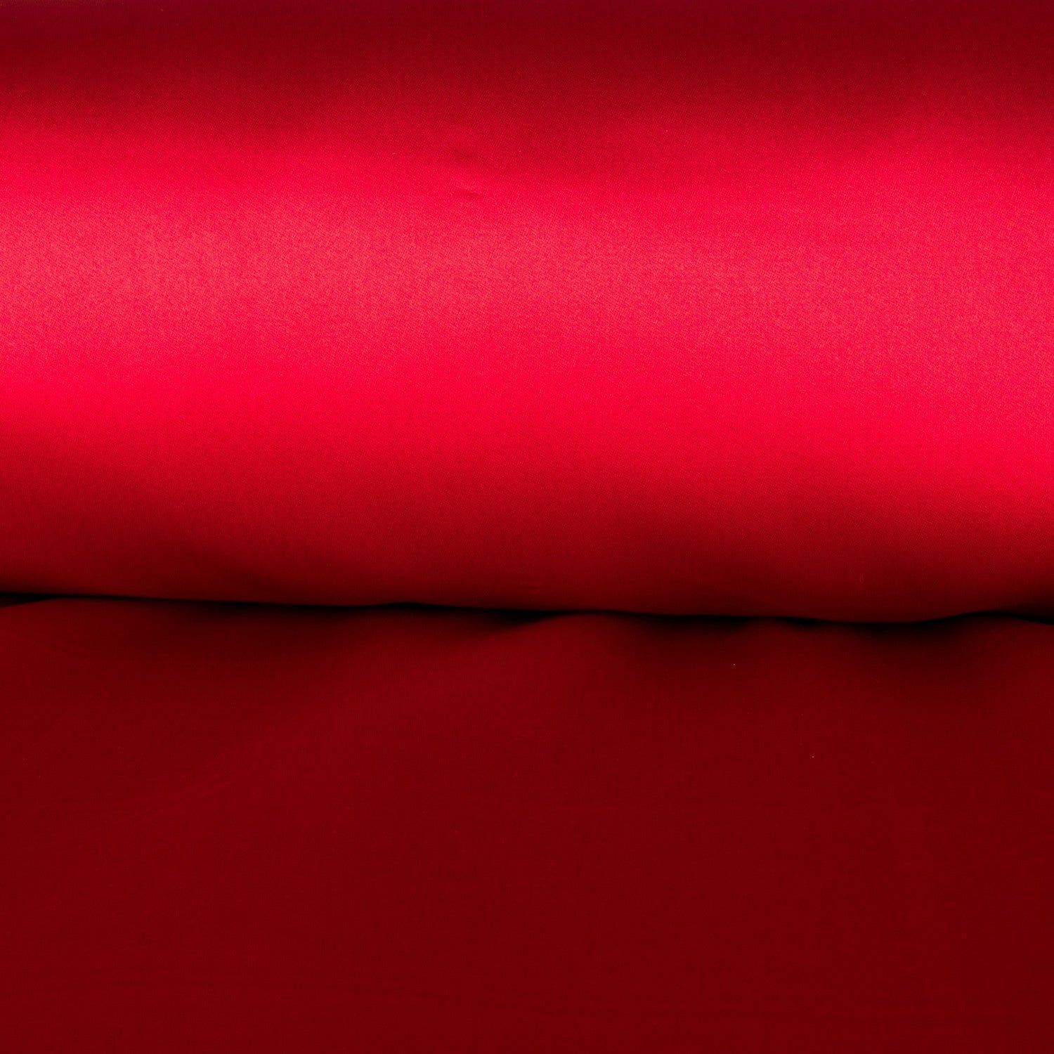 Tela Black Out Rubí - Ribes y Casals