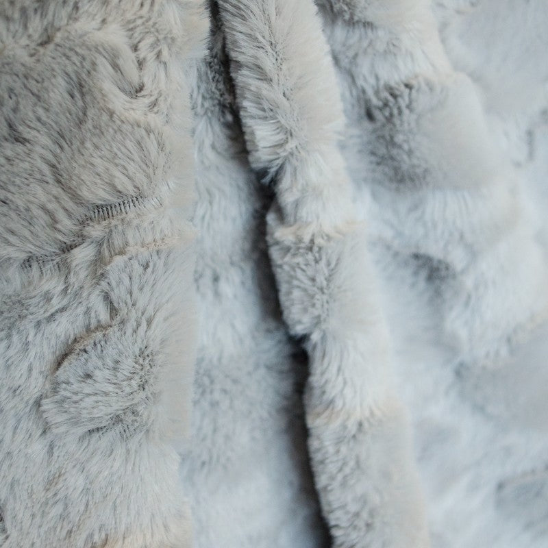 Tela Coralina Nubes Gris Claro - Ribes y Casals