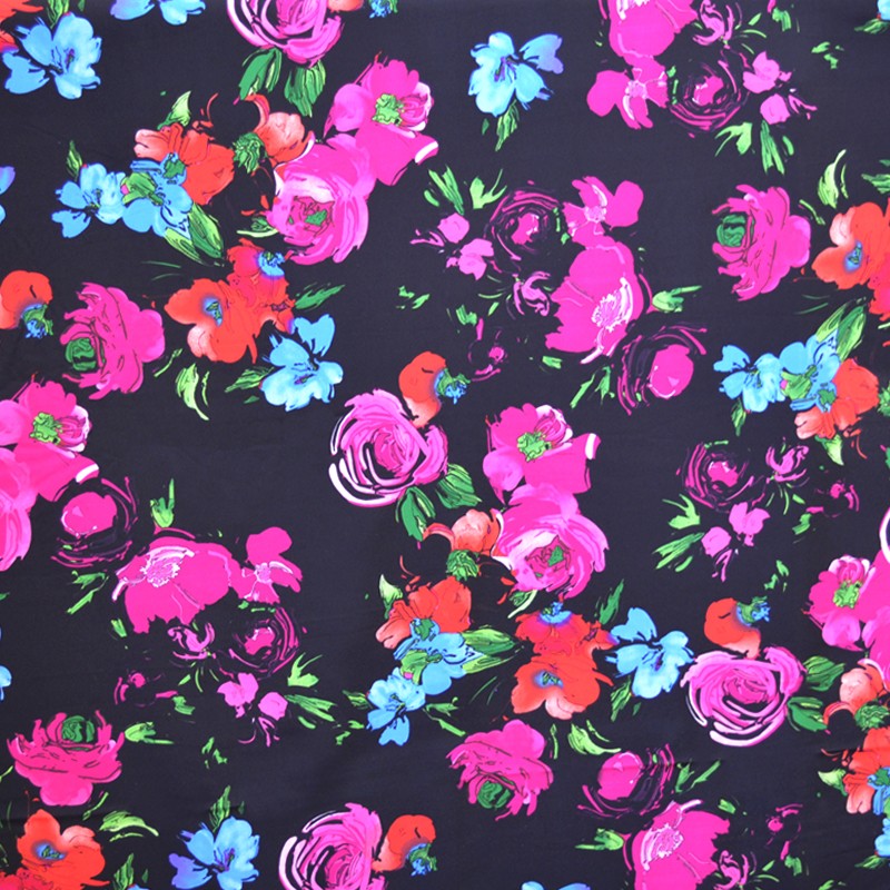 Tela Crepe Estampada Flor Acuarela Negra - Ribes y Casals