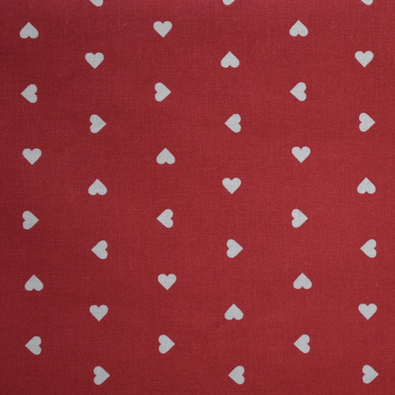 Tela de Algodón Corazones Fondo Rojo - Ribes y Casals