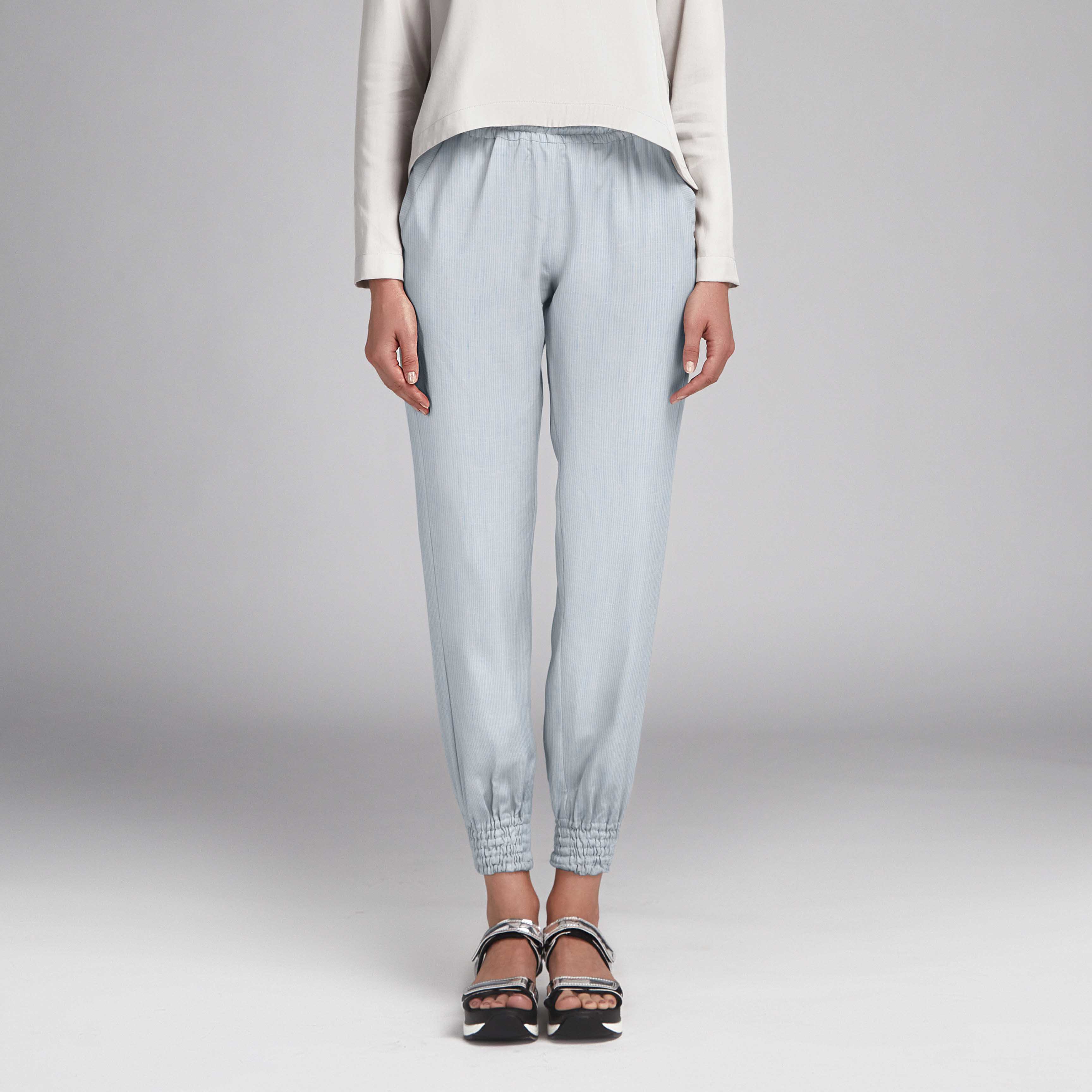 Tela de Lino Milrayas Celeste - Ribes y Casals