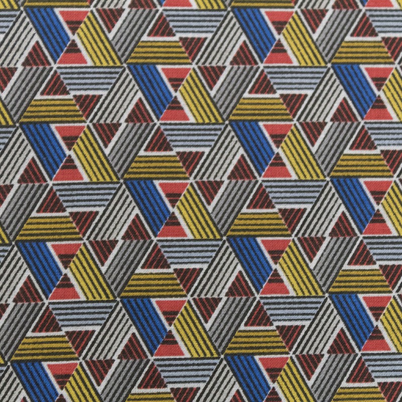 Tela Patchwork Triángulos Rojo - Ribes y Casals