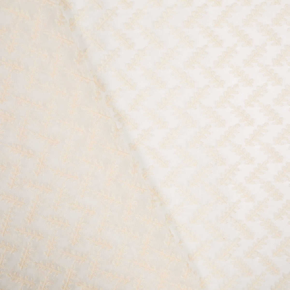 Gasa Poliéster Bordada Cruda Ramas - Ribes y Casals